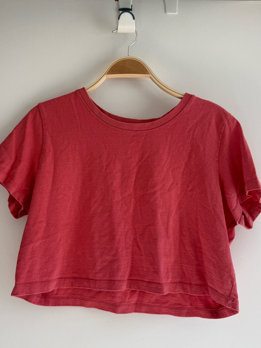 Urban Outfitters Coral Red Cropped Tee